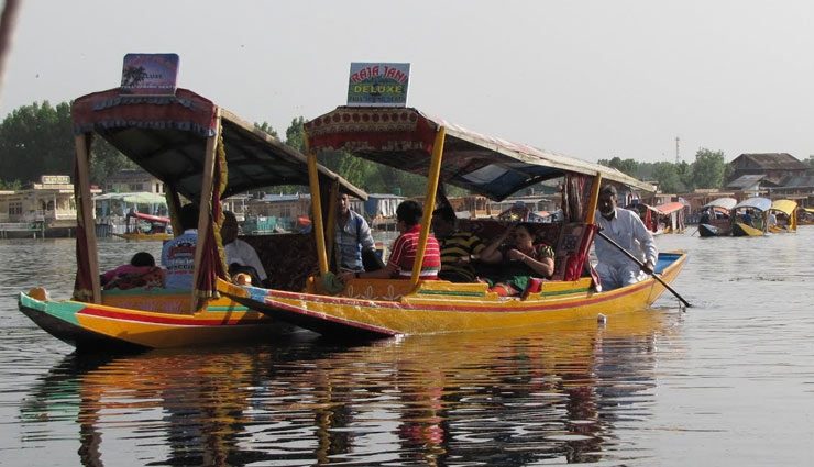 plea against shikara release,shikara release in  jammu and kashmir,jammu and kashmir hc,jammu and kashmir hc,shikara,entertainment news