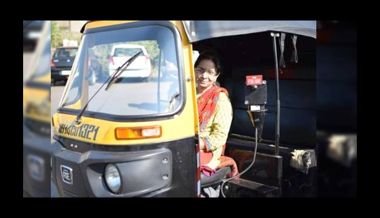Women's Day Special- भारत की पहली महिला ऑटो ड्राईवर, शीला दावरे 