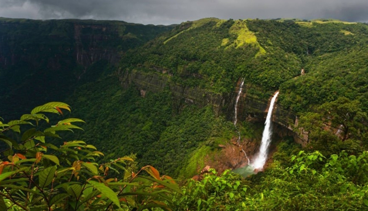 shillong tourism,shillong travel guide,places to visit in shillong,scotland of the east,khasi hills meghalaya,meghalaya hill stations,shillong culture,shillong attractions,adventure in shillong,things to do in shillong