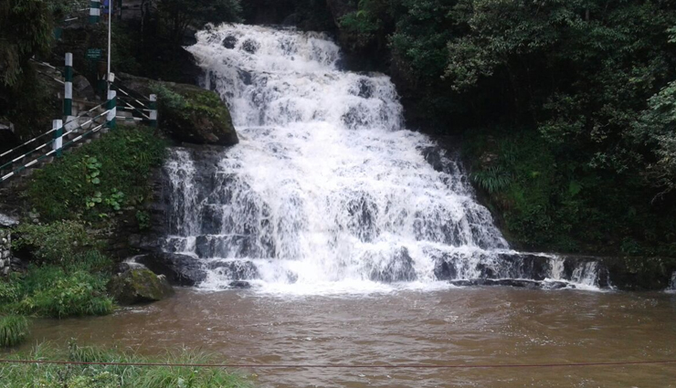 shillong,places to visit in shillong,things to do in shillong,river rafting in umiam river,panoramic views of shillong peak,boating in umiam lake,kayaking at kynshi river,lady hydari park exhibit,elephant falls marvelous glory