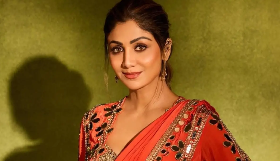 2 News : 60 करोड़ के धोखाधड़ी मामले में शिल्पा से पूछताछ की तैयारी, करीना ने शुरू की इस फिल्म की शूटिंग