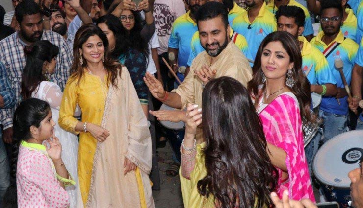 शिल्पा शेट्टी ने बप्पा का किया विसर्जन, ढोल-नगाड़ों की धुन पर पति राज संग जमकर झूमीं, तस्वीरे और वीडियो