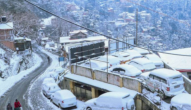 places to enjoy snowfall in india,best snowfall destinations in india,snowfall in manali,snowfall in shimla,snowfall in gulmarg,snow tourism india,snowfall in uttarakhand,top places for snowfall in india,winter holiday in india,snowfall in october in india,snow activities in india,hill stations with snowfall,snowfall destinations in sikkim,leh snowfall,adventure snow trips india