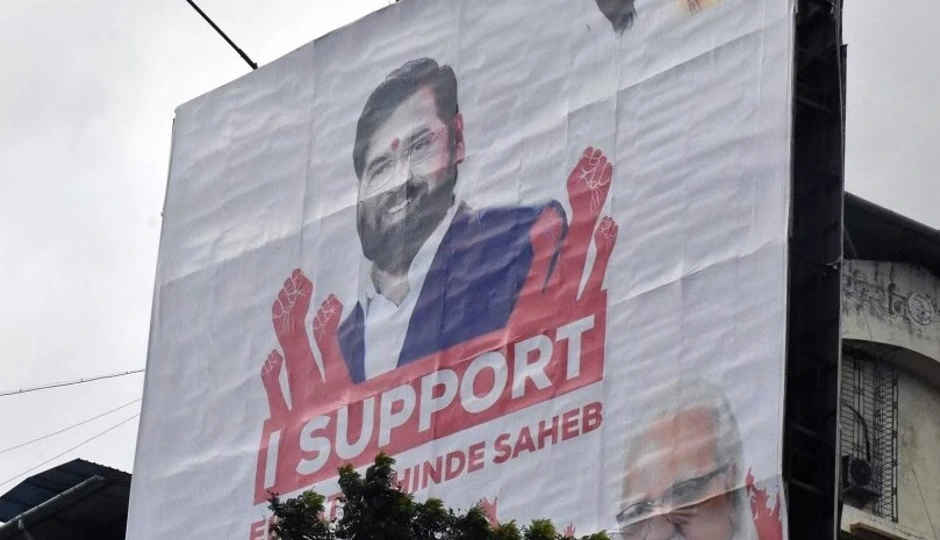 न उमर, न महबूबा; जम्मू-कश्मीर में छाए एकनाथ शिंदे के पोस्टर