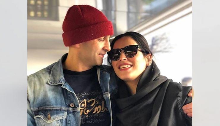 इस कपल को सोशल मीडिया पर फोटो शेयर करना पड़ा भारी, मिली 16 साल के साथ 74 कोड़े की सजा 