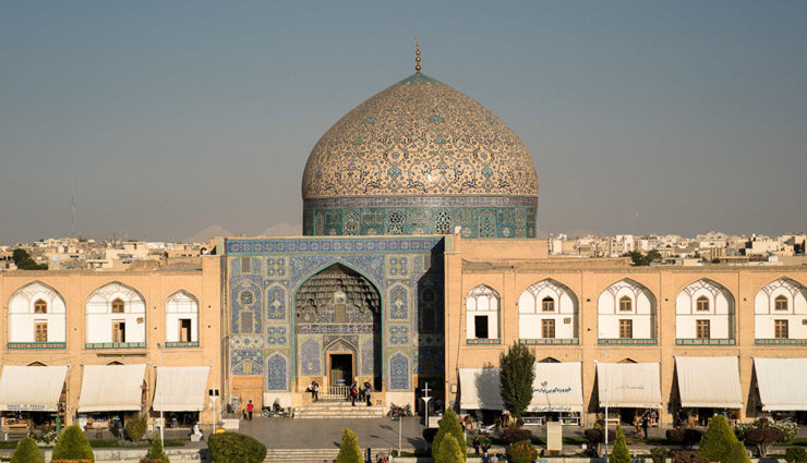 beautiful religious sites,beautiful religious sites in shiraz,shiraz,nasir ol-molk mosque,atigh jame mosque,imamzadeh-ye ali ebn-e hamze,shah-e cheragh mausoleum,armenian church