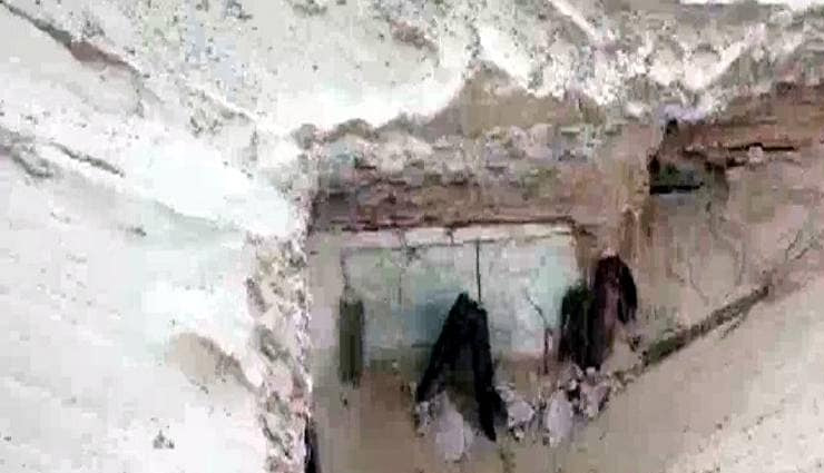 unearthed,old shiva temple,nellore,andhra pradesh,weird news