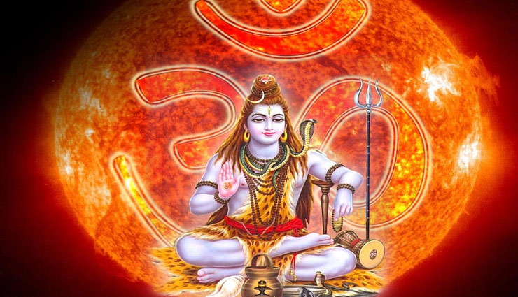 श्रावण मास में इन मन्त्रों का जाप दिलाता है शिव पूजन के समान पुण्य