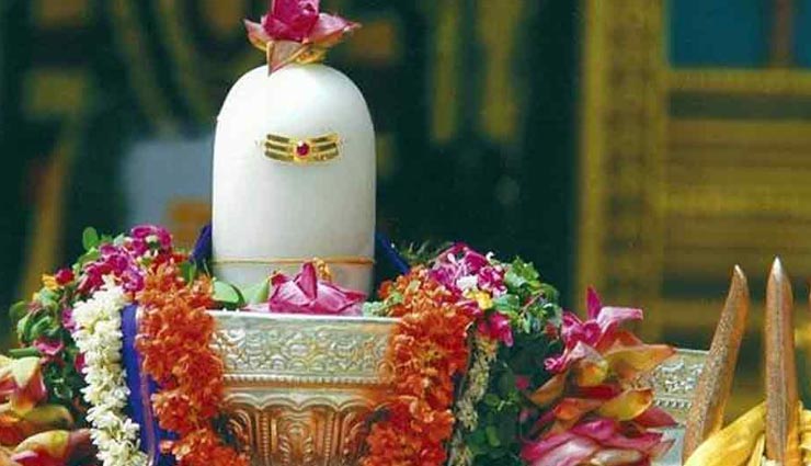 सावन में करना चाहते हैं शिव को प्रसन्न, पूजा के दौरान बचे इन गलतियों से