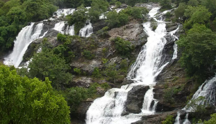waterfalls to visit in india,best waterfalls in india,amazing waterfalls in india,famous waterfalls in india,top indian waterfalls,must-visit waterfalls in india,indian waterfall destinations,monsoon waterfalls in india,scenic waterfalls india,popular waterfalls india