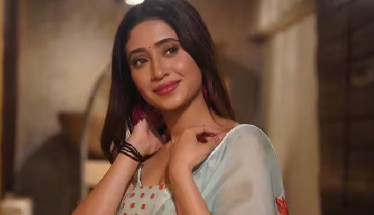2 News : इस एक्ट्रेस ने फ्लॉन्ट की डायमंड रिंग तो लगने लगीं अटकलें, दूसरी बार मां बनने वाली हैं दीपिका!