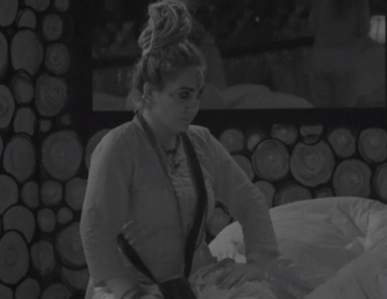 #BB11 : अपने रूप में आई शिवानी, इस सदस्य पर किया तांत्रिक शक्ति का इस्तेमाल !