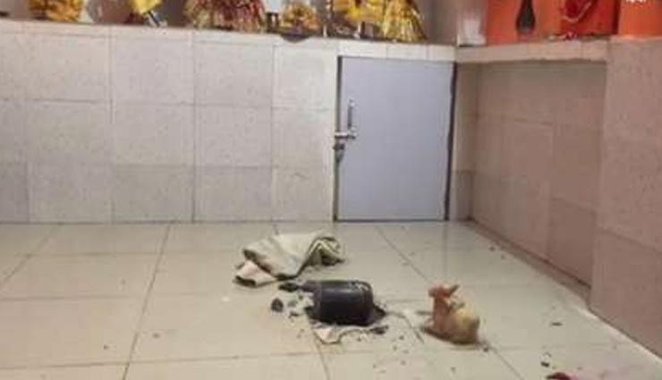 उत्तर प्रदेश : मंदिर में घुसकर अराजक तत्वों ने तोड़ा शिवलिंग, भाजपा नेता समेत 200 लोगों पर केस दर्ज