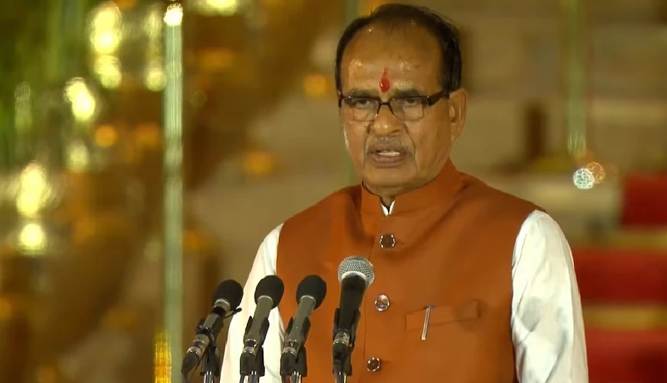 BJP अध्यक्ष पद की दौड़ में शिवराज सिंह चौहान का नाम, संघ प्रमुख भागवत से 45 मिनट चर्चा