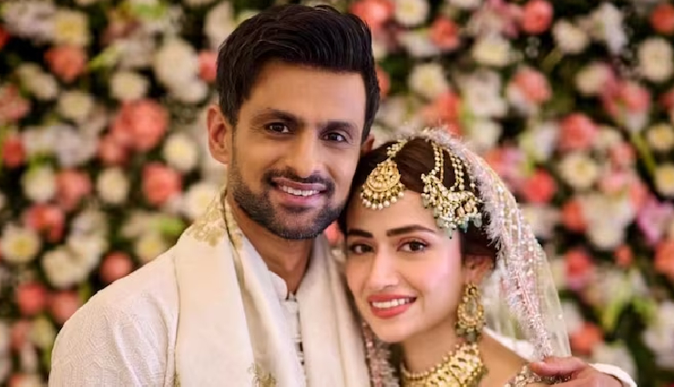 सानिया मिर्जा से तलाक की खबरों के बीच क्रिकेटर शोएब मलिक ने की इस एक्ट्रेस से शादी, शेयर की तस्वीरें