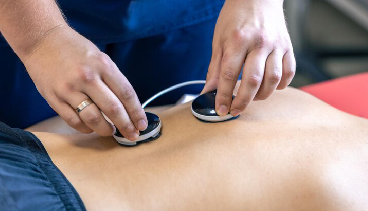 ways to treat kidney stones in children,kidney stones in children,pediatric kidney stones,symptoms of kidney stones in kids,causes of kidney stones in children,treatment options for pediatric kidney stones,hydration for kidney stone prevention,seeking medical attention for kidney stones,shock wave lithotripsy in children,cystoscopy for kidney stones,ureteroscopy in pediatric patients,percutaneous nephrolithotomy in children,pediatric kidney health,urinary system in children,nephrons function in kids,electrolyte regulation in pediatric kidneys,homeostasis in children,diagnostic testing for kidney stones,urinalysis for pediatric patients,imaging for pediatric kidney stones,non-invasive treatment for kidney stones,pediatric kidney stone prevention,child hydration for kidney health,pain relief for pediatric kidney stones,hematuria in children,postoperative discomfort in children,pediatric surgical procedures,minimally invasive surgery for children,risks and benefits of pediatric kidney stone treatments,pediatric urology care,parental support for children with kidney stones