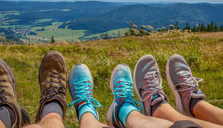 hill station,things to keep in bag while traveling hill station,hill station travel,travel guide,travel tips