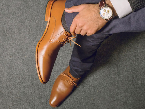 man shoes,astrology tips,shoes speaks about personality,astrology