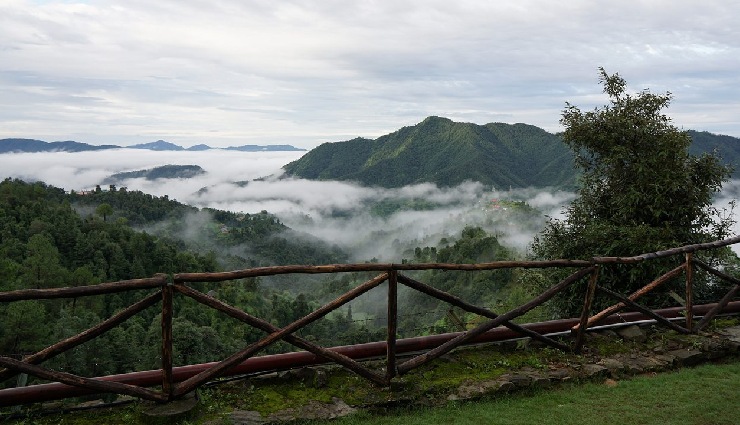 chail himachal pradesh,places to visit near chail,hidden gems near chail,scenic valleys near chail,adventure destinations near chail,historical towns around chail,monasteries near chail,must-visit places himachal pradesh,chail tourist attractions,nature spots near chail