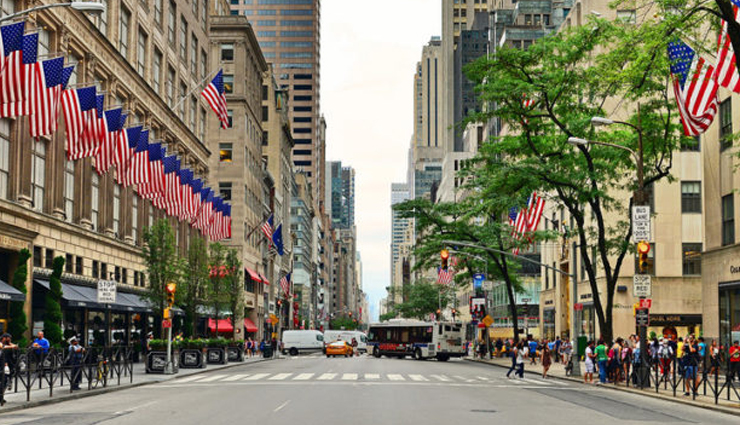 causeway bay,hong kong,china,upper 5th avenue,new york,us,bond street,london,uk,avenue des champs elysées,paris,france,via montenapoleone,milan,italy,expensive shopping streets in the world,shopping streets