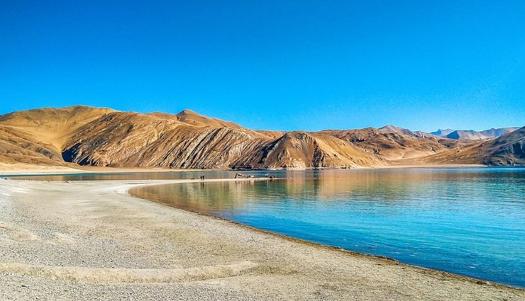 this famous location of the country is known for the shooting of bollywood films.,holiday,travel,tourism