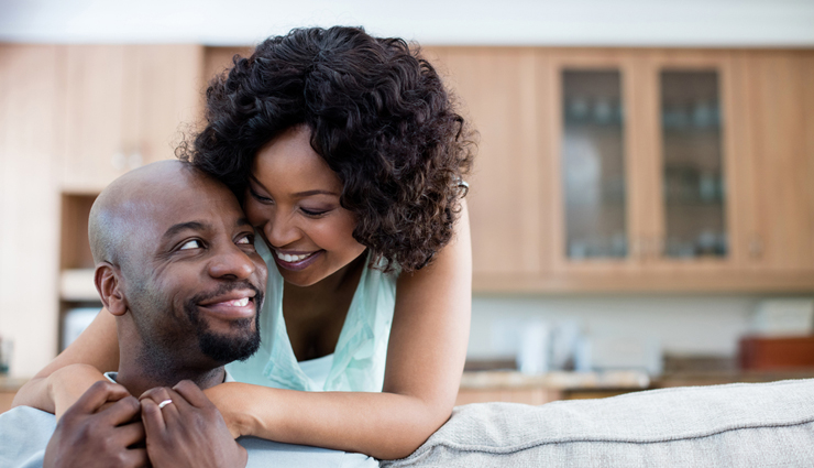 ways to show love,relationship tips,dating tips,couple tips