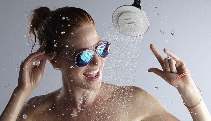 bathing mistakes,skin care errors in bathing,hair care blunders in bathing,common bathing mistakes,effects of improper bathing on skin,effects of improper bathing on hair,bathing tips for skin health,bathing tips for hair health,beauty tips for bathing,healthy bathing practices,skin care routine in the shower,hair care routine in the shower