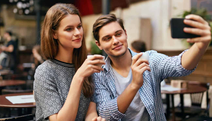 show off girlfriend on social media,display relationship on social media,social media tips for couples,creative ways to showcase relationship online,relationship goals on social media,publicly appreciate your girlfriend online,social media pda (public display of affection),building a strong online presence as a couple,unique ideas to flaunt your relationship on social media,how to share love stories on social media,instagram and facebook tips for couples,relationship blogging and vlogging on social media,enhancing your couple brand on social platforms