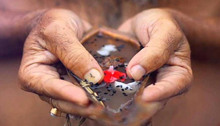 सर्वपितृ अमावस्या पर आजमाए ये 7 उपाय, होगी पितरों की तृप्ति astrology tips,astrology tips in hindi,sarwpitra amawasya,shraddha remedies,shraddha 2020