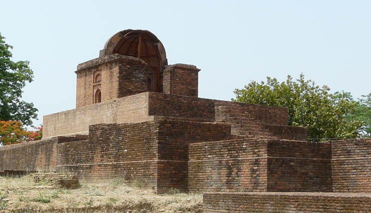 shravasti tourist places,major attractions in shravasti,best places to visit in shravasti,shravasti sightseeing,historical places in shravasti,shravasti buddhist sites,jetavana monastery shravasti,anathapindika stupa shravasti,shravasti travel guide,things to do in shravasti,sacred places in shravasti,shravasti pilgrimage sites,must-visit places in shravasti,shravasti tourism