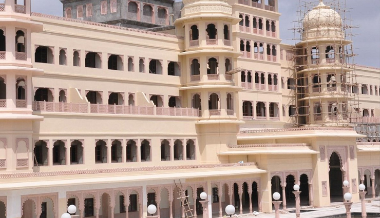 lord krishna temples in india,famous krishna temples,krishna pilgrimage sites,krishna temples architecture,spiritual significance of krishna temples,krishna janmashtami,krishna temples in mathura,krishna temples in vrindavan,krishna temples in gujarat,krishna temples in rajasthan,krishna temples in uttar pradesh