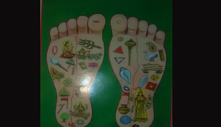 राम के पग तलवे में अंकित है ये चिन्ह, जानें कहाँ से आए