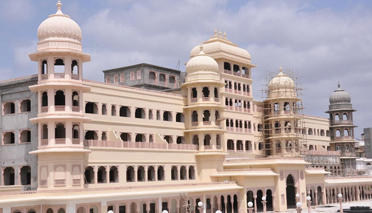 radha krishna temples in india,famous krishna temples,radha krishna temples to visit,prem mandir vrindavan,iskcon temples india,dwarkadhish temple dwarka,guruvayur krishna temple,jugal kishore temple,jagannath temple ahmedabad,bankey bihari temple,udupi krishna matha,shrinathji temple nathdwara,govind dev ji temple jaipur,krishna pilgrimage sites,famous radha krishna temples,lord krishna temples