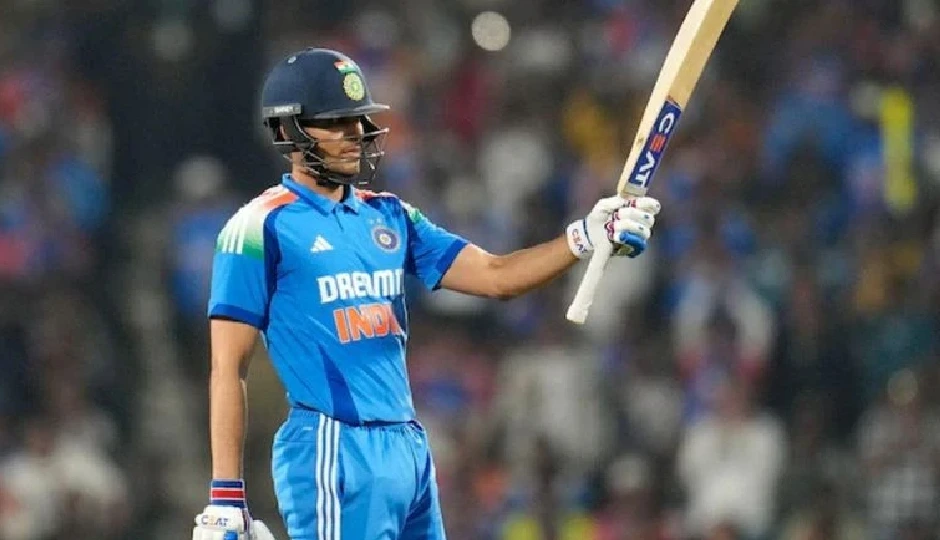 IND vs PAK Asia Cup 2025: शुभमन गिल की चोट ने बढ़ाई टीम इंडिया की चिंता, क्या खेल पाएंगे पाकिस्तान के खिलाफ हाई-वोल्टेज मैच?