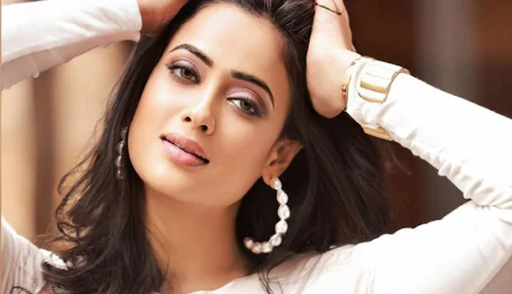 लाइट डेनिम-फुल स्लीव्स क्रॉप टॉप में नजर आई श्वेता तिवारी, दिए कमाल के पोज; देखें तस्वीरें shweta tiwari,shweta tiwari photos in hindi,shweta tiwari husband name,shweta tiwari news in hindi,shweta tiwari photos,shweta tiwari hot photos viral,tv entertainment