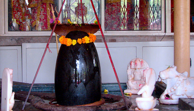 shiv temple in delhi,biggest temple in delhi,biggest shiv temple in india,famous temple of delhi,delhi shiv temple