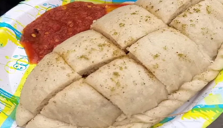 शिमला जाएं तो जरूर लें इन व्यंजनों का स्वाद, नहीं थकेंगे इनकी तारीफ करते famous shimla cuisine,traditional food in shimla,popular dishes in shimla,local delicacies in shimla,best food in shimla,shimla street food,authentic shimla recipes,must-try dishes in shimla,food specialties of shimla,gastronomic delights in shimla