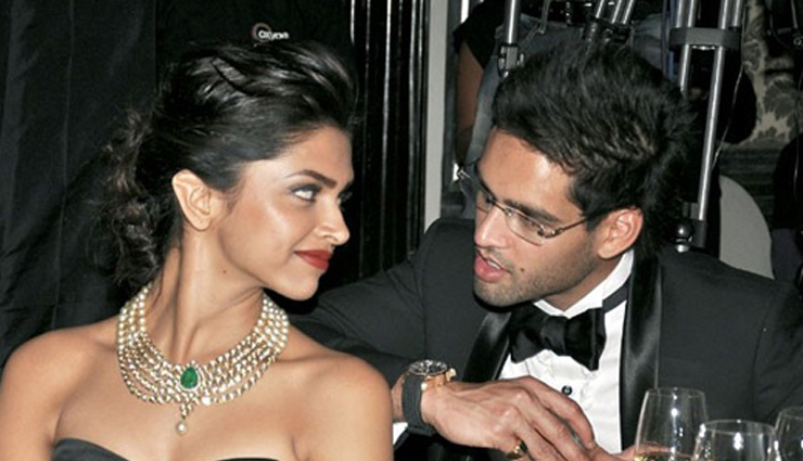 forget kings this dimple queen has dated 6 guys