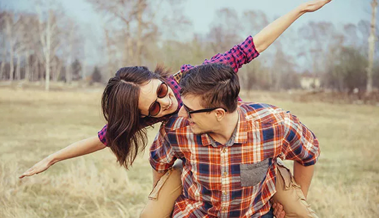 5 Signs in A Guy That Show He is Truly in Love With You