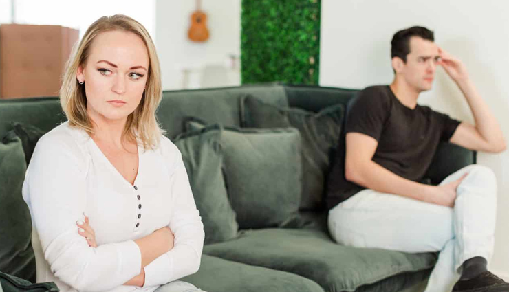 unrequited love,heartbreak,moving on,coping mechanisms,healing process,emotional pain,letting go,self-care,positive affirmations,self-reflection,finding closure,acceptance,overcoming rejection,mental health,self-love,self-improvement,relationship advice,breaking up,emotional support,love and relationships