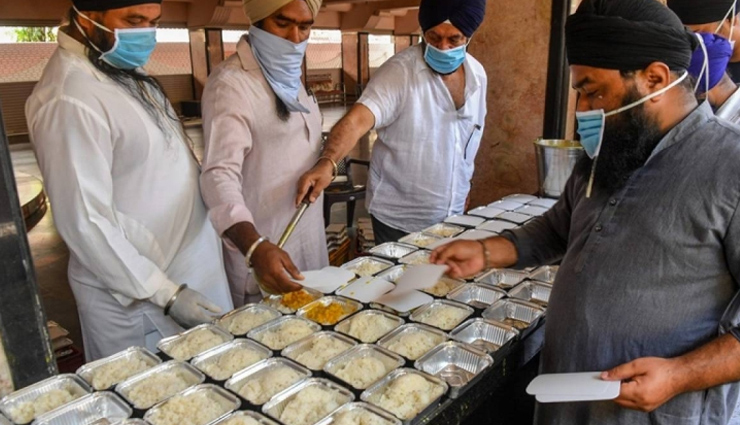 81-year-Old Sikh Feeds 2 mn on Remote Maha Highway 