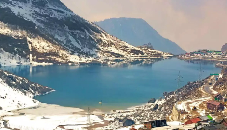 sikkim,places to visit in sikkim,gangtok,khangchendzonga national park,baba harbhajan singh temple,tsomgo lake,nathu la pass,rumtek monastery