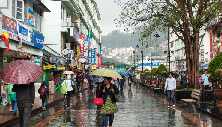 मॉनसून के इन दिनों में ना बनाएं देश की इन 8 जगहों पर घूमने का प्लान, मजा होगा किरकिरा monsoon season,places not visit during monsoon season,india travel,holidays,travel guide