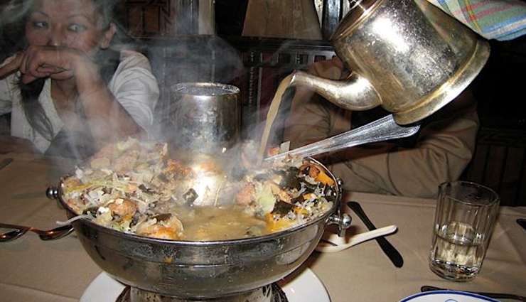 sikkim main dishes,popular sikkimese dishes,traditional food of sikkim,sikkim cuisine highlights,famous dishes in sikkim,sikkimese culinary delights,must-try foods in sikkim,sikkim food specialties,authentic sikkim cuisine,top dishes to try in sikkim