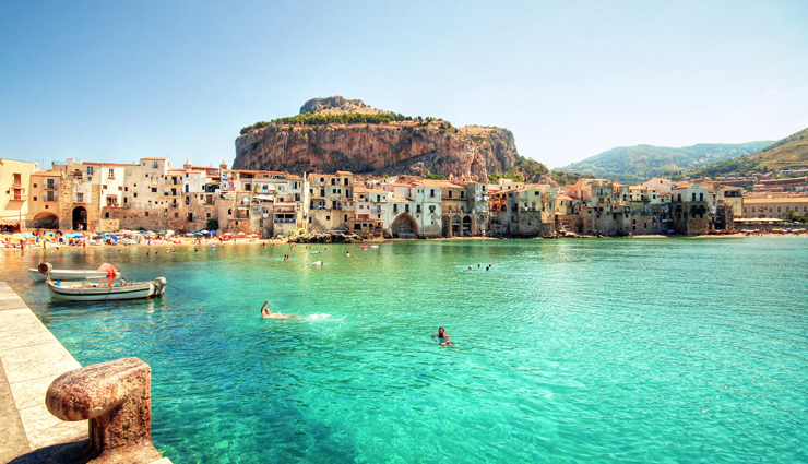 italy,tuscany,naples,italian lake district,sicily,cinque terre,amalfi coast,pompeii,places to visit in italy,attractions in italy,italy