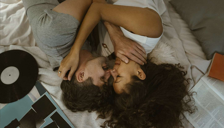 signs of true love,biggest signs of true love,perfect romance signs,true love in a relationship,how to know true love,true love vs infatuation,real signs of love,true love gestures,relationship love signs,true love commitment,love in a perfect romance,romantic true love,relationship signs