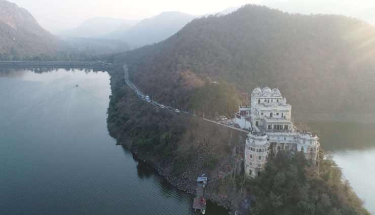 tourist places,indian tourist places,tourist places near delhi,coronavirus