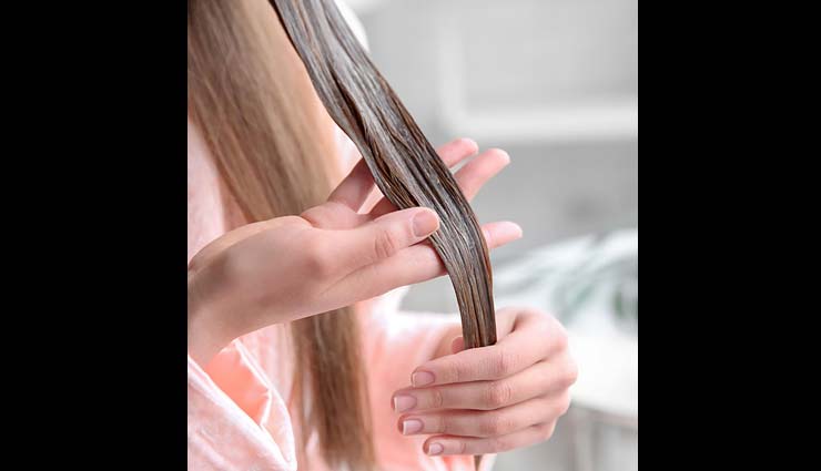 5 Natural Ways To Get Silky Straight Hair at Home 