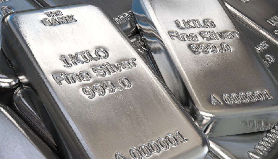 दुनियाभर में चांदी के स्टॉक खत्म, भारत में बढ़ती डिमांड ने हिलाया ग्लोबल मार्केट