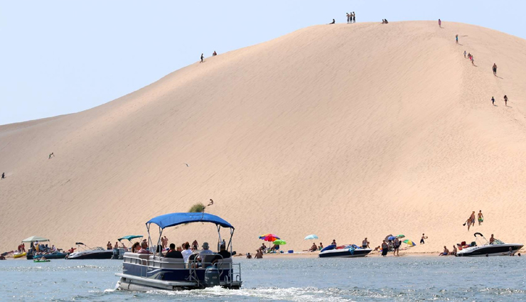 beautiful beaches in michigan,best beaches in the great lake state,scenic beaches to visit in michigan,top beach destinations in michigan,great lake state beach vacations,must-see beaches in michigan,michigan most beautiful beaches,beach getaways in the great lake state,sandy shores in michigan,coastal escapes in michigan